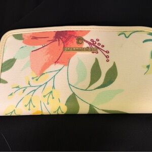 Spartina 449 Cream Green Pink Floral Print Zip-Around Women's Wallet